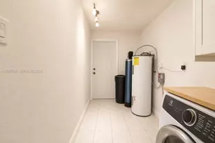 9421 SW 150th St, Miami, FL 33176 - Photo 23