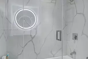 6301 Collins Ave, Miami Beach, FL 33141 - Photo 23