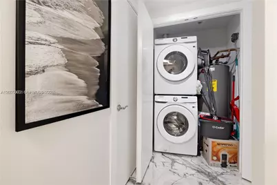3400 SW 27th Ave #605, Miami, FL 33133 - Photo 9