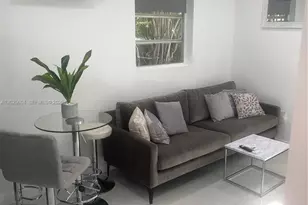 1710 Michigan Ave, Miami Beach, FL 33139 - Photo 1