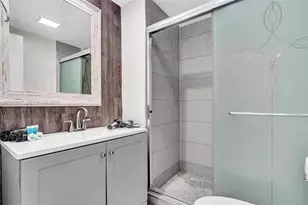 10004 E Bay Harbor Dr, Bay Harbor Islands, FL 33154 - Photo 17