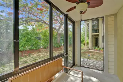 927 NE 199th St #103, Miami, FL 33179 - Photo 17