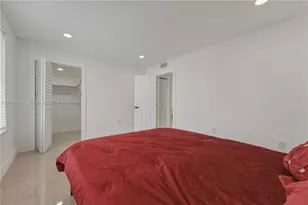 3702 NE 171 St, North Miami Beach, FL 33160 - Photo 9