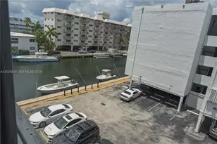 3702 NE 171 St, North Miami Beach, FL 33160 - Photo 19