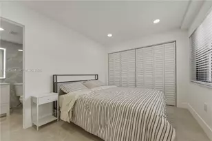 3702 NE 171 St, North Miami Beach, FL 33160 - Photo 15