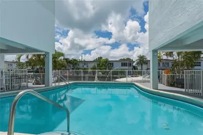 3702 NE 171st St #17, North Miami Beach, FL 33160 - Photo 21