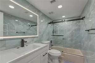 3702 NE 171 St, North Miami Beach, FL 33160 - Photo 15