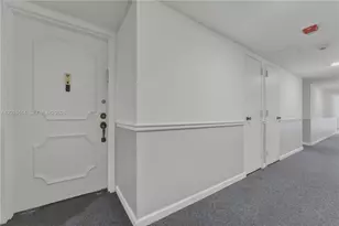 3702 NE 171 St, North Miami Beach, FL 33160 - Photo 17