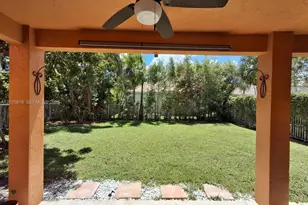 1319 Croton Ct, Weston, FL 33327 - Photo 19