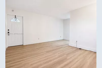 421 NE 1st St #221, Hallandale Beach, FL 33009 - Photo 1