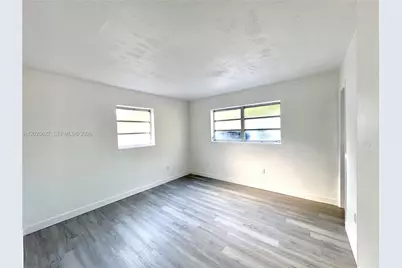 610 NE 123rd St #203, North Miami, FL 33161 - Photo 13