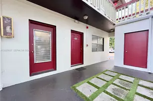 610 NE 123rd St, North Miami, FL 33161 - Photo 7