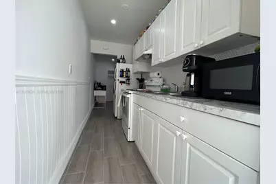1019 NE 17th Ter #4, Fort Lauderdale, FL 33304 - Photo 5