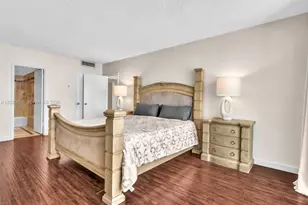 5401 Collins Ave, Miami Beach, FL 33140 - Photo 15