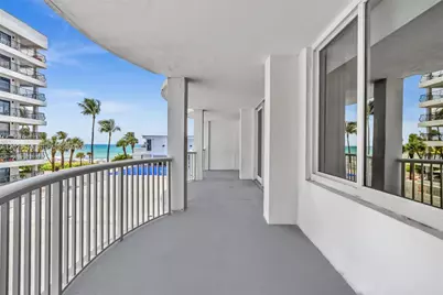 5401 Collins Ave #107, Miami Beach, FL 33140 - Photo 11