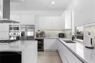 9915 NW 75th St, Doral, FL 33178 - Photo 15