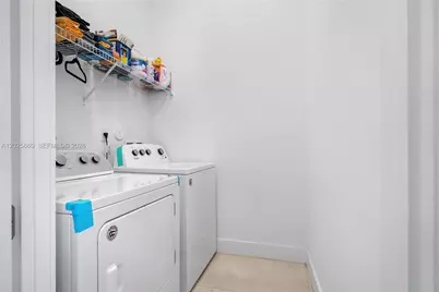 9915 NW 75th St, Doral, FL 33178 - Photo 19