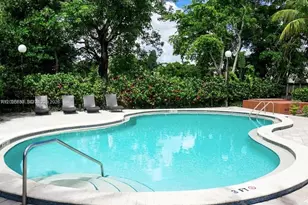 10900 SW 104th St, Miami, FL 33176 - Photo 15