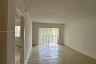10900 SW 104th St, Miami, FL 33176 - Photo 3
