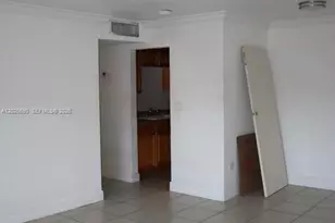 7235 SW 94th Pl, Miami, FL 33173 - Photo 7