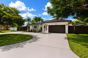 13282 SW 200th Terrace, Miami, FL 33177 - Photo 3