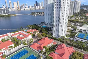 3235 NE 184th St, Aventura, FL 33160 - Photo 3