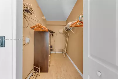 3235 NE 184th St #11103, Aventura, FL 33160 - Photo 23