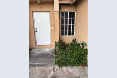 117 SE 3rd Ave #7, Hallandale Beach, FL 33009 - Photo 1