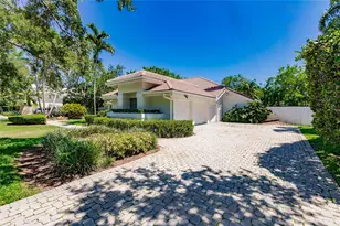 9818 SW 111th Terrace, Miami, FL 33176 - Photo 3