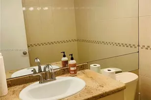 1651 NE 115th St, Miami, FL 33181 - Photo 7