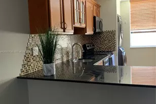 1651 NE 115th St, Miami, FL 33181 - Photo 11