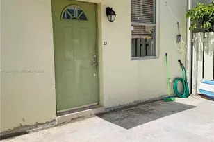 1651 NE 115th St, Miami, FL 33181 - Photo 1