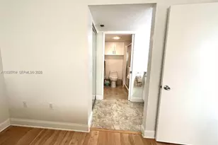 850 SW 138th Ave, Pembroke Pines, FL 33027 - Photo 9