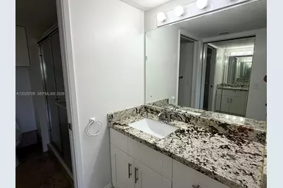 850 SW 138th Ave #307D, Pembroke Pines, FL 33027 - Photo 15