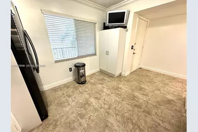 850 SW 138th Ave #307D, Pembroke Pines, FL 33027 - Photo 5