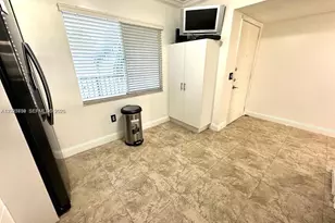850 SW 138th Ave, Pembroke Pines, FL 33027 - Photo 5