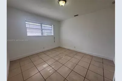 407 NW 7th Ct #N, Hallandale Beach, FL 33009 - Photo 11