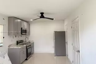 19521 NW 1st Ct, Miami Gardens, FL 33169 - Photo 21