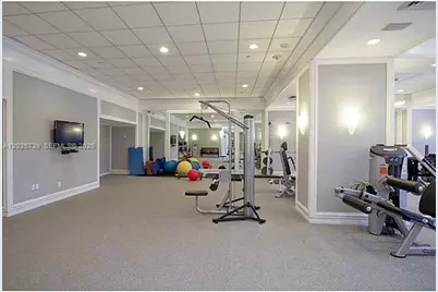 9801 Collins Ave #9W, Bal Harbour, FL 33154 - Photo 25