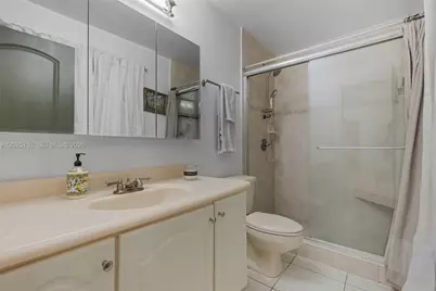 7560 NW 79th Ave #V2, Tamarac, FL 33321 - Photo 13