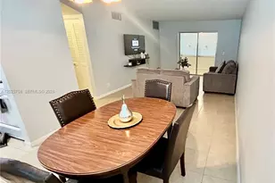 2213 NE 1st Ct, Boynton Beach, FL 33435 - Photo 7