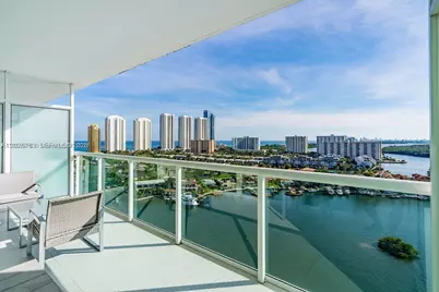 400 Sunny Isles Blvd #1804, Sunny Isles Beach, FL 33160 - Photo 3