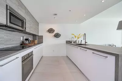 400 Sunny Isles Blvd #1804, Sunny Isles Beach, FL 33160 - Photo 13