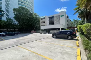 2201 Brickell Ave, Miami, FL 33129 - Photo 21