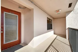 10145 Sunrise Lakes Blvd, Sunrise, FL 33322 - Photo 35