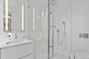300 Biscayne Blvd Way, Miami, FL 33131 - Photo 27