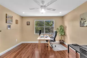 16408 Sapphire Pl, Weston, FL 33331 - Photo 27