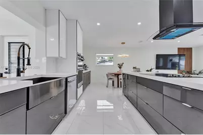 1446 Scott St, Hollywood, FL 33020 - Photo 13