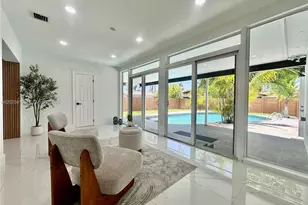 1446 Scott St, Hollywood, FL 33020 - Photo 7