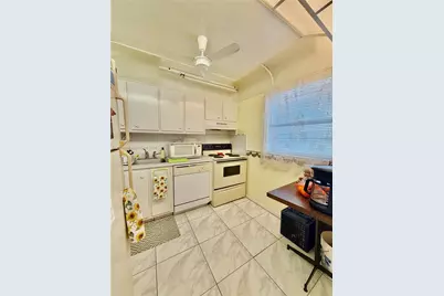 2901 NW 46th Ave #304, Lauderdale Lakes, FL 33313 - Photo 5